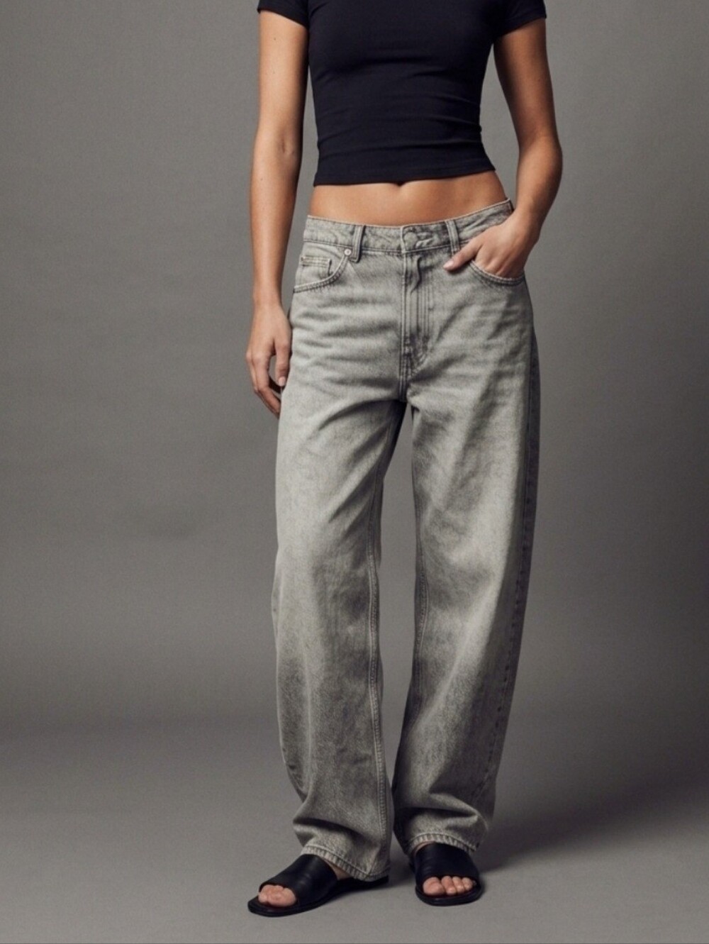 ZARA Relaxed Mid-Rise Washed Gray Jeans Denim Pants